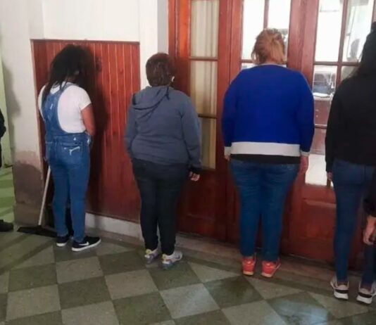 Mecheras que todos conocen en Tucumán robaron $ 100 mil a un comerciante en Santiago del Estero Mecheras tucumanas