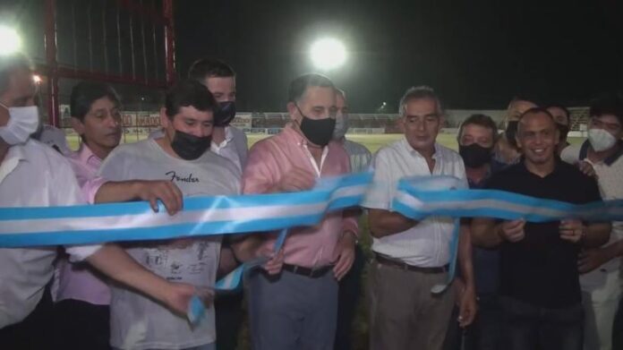 El Club Atlético Ñuñorco ya cuenta con nuevo sistema lumínico