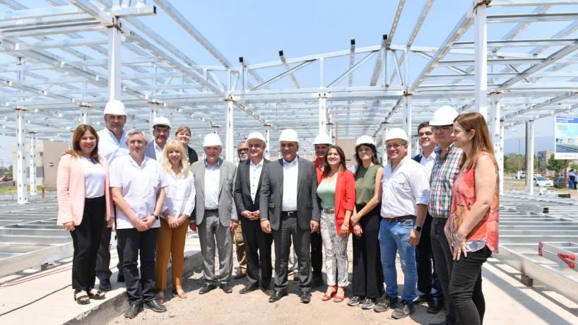 Avanzan las obras del primer hospital público de Tafí Viejo