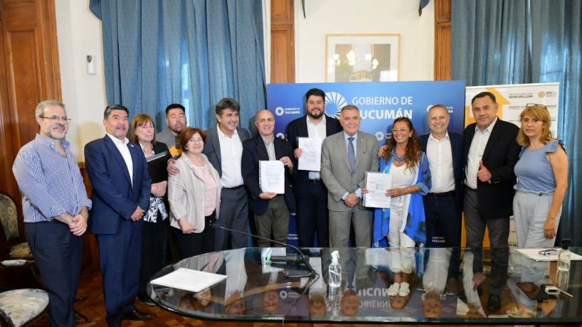 Con una inversión de $2.320 millones, más familias accederán al techo propio
