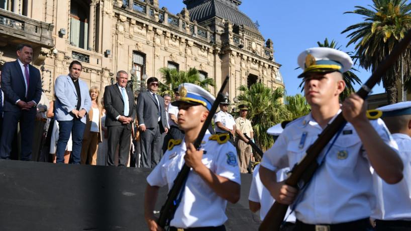 Más de 2700 policías profesionales fueron ascendidos y reconocidos