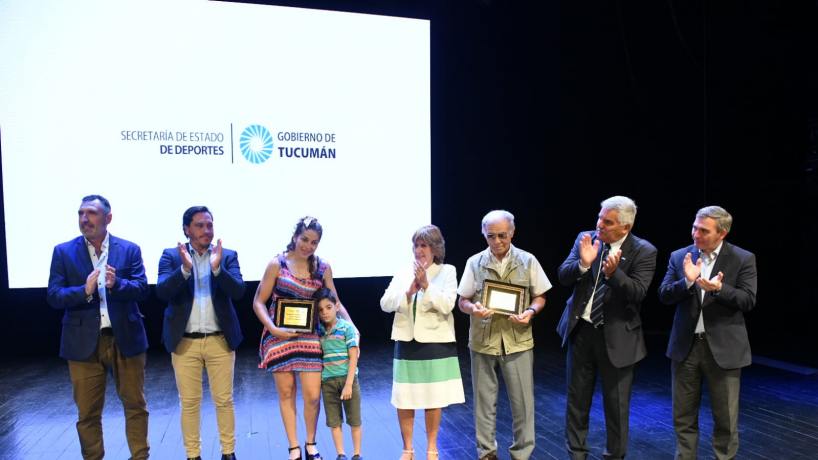 Reconocieron a deportistas de todas las federaciones tucumanas