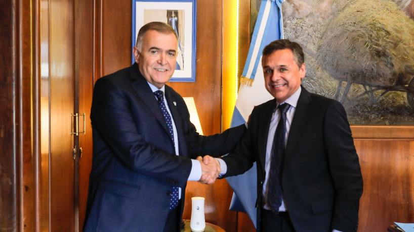 Transporte: Jaldo evaluó con Giuliano las obras que se están ejecutando en Tucumán