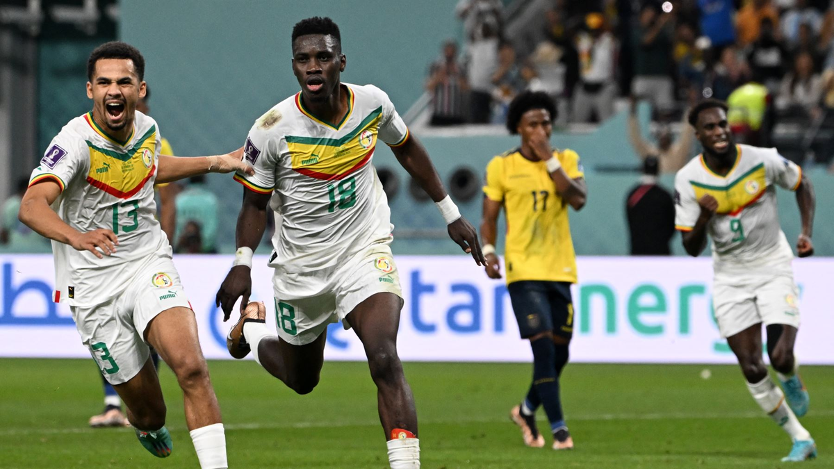 Ecuador perdió con Senegal y se despide del Mundial