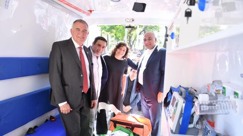 La Provincia recibió de la Nación 12 ambulancias de alta complejidad