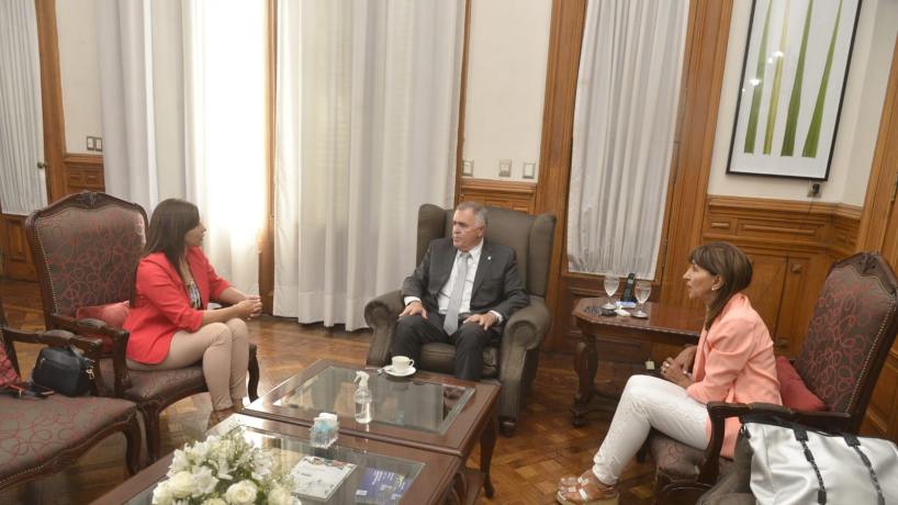 Realizan obras de agua potable para beneficio de la comunidad de El Naranjo