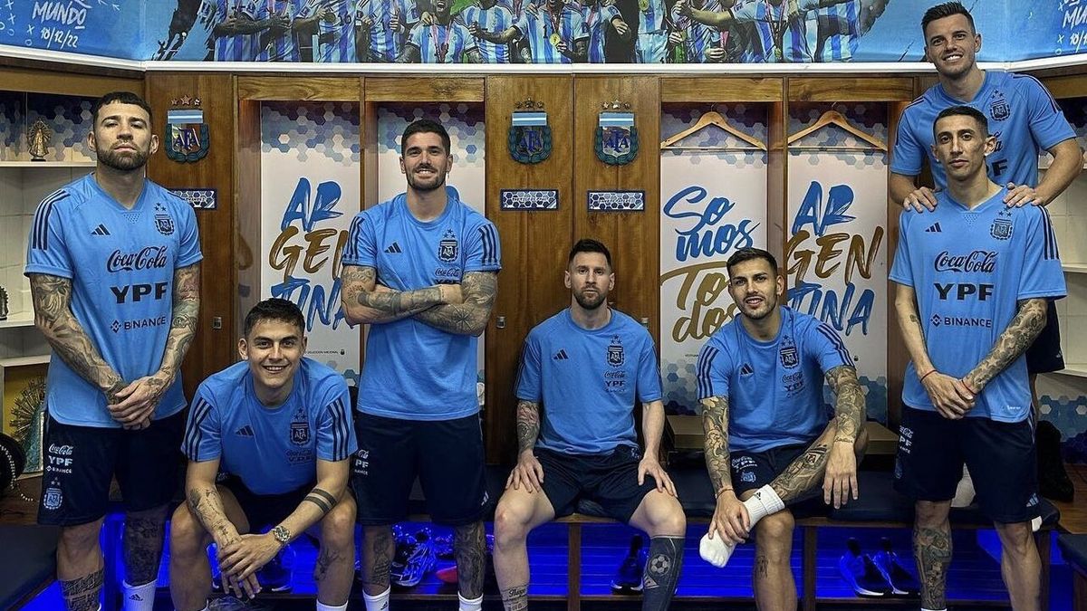 La Selección Argentina estrenó las tres estrellas