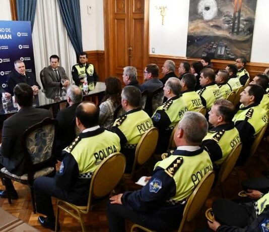 Analizaron procesos administrativos para provisión de combustible para la Policía