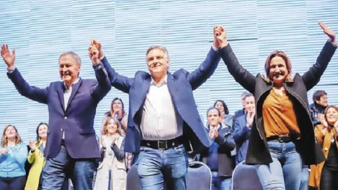 En nacionalizado duelo, Llaryora y Juez pujan para suceder a
