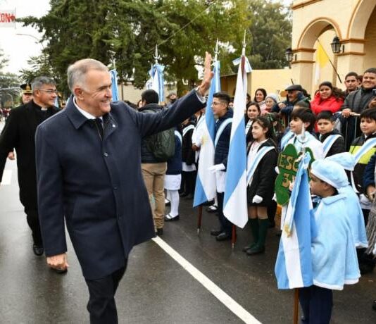 Jaldo participó de los festejos por el Día de la Bandera en Trancas