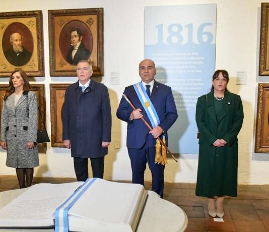 Manzur, Jaldo y Bauer rindieron honores a los próceres en Casa Histórica