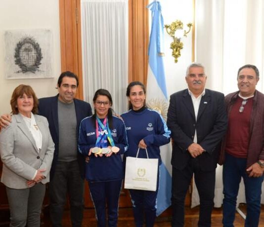 Reconocen a gimnasta tucumana que fue multipremiada en Berlín