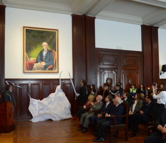 Manzur celebró un nuevo aniversario de Juan Bautista Alberdi
