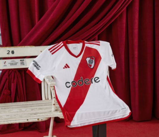River presentó su nueva camiseta titular