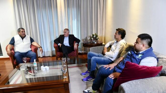 Jaldo trabaja por una colaboración constructiva entre el Gobierno y
