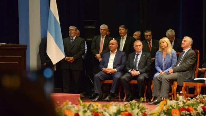 Manzur y Jaldo participaron de la asunción de los concejales