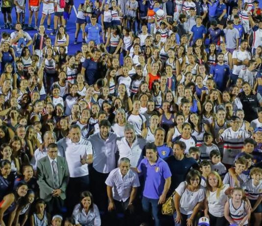 El Club Natación y Gimnasia conmemoró el “Día del Hincha Blanco”