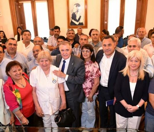 Jaldo anunció la reapertura de paritarias y un anticipo de $40.000