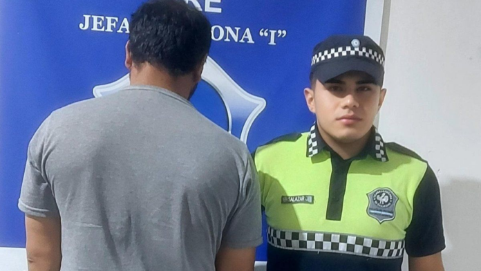 La Policía salvó a una mujer que era amenazada por