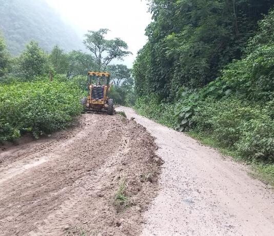 Continúan los trabajos para mejorar las rutas y caminos