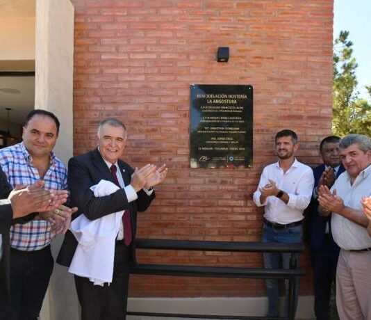 Jaldo dejó inaugurada la renovada Hostería de la Angostura