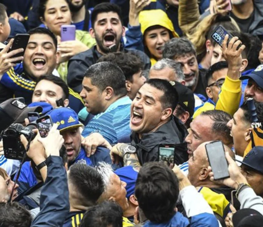 triunfo contundente de Riquelme sobre Ibarra-Macri
