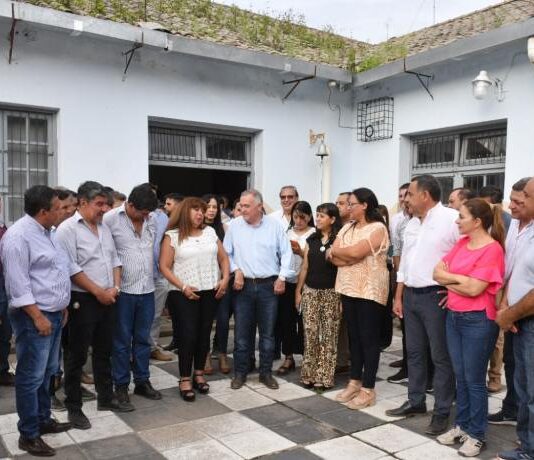 Jaldo se comprometió a terminar obras en la Escuela N.º 239