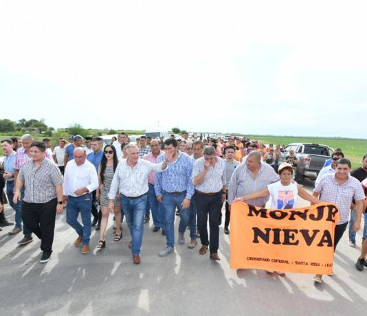 Realizan repavimentación de la ruta 323 tramo Leales – Agua Azúl