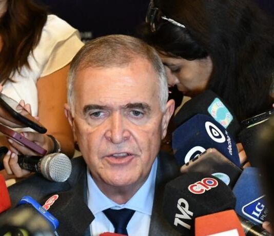 Los docentes tucumanos continuarán percibiendo el incentivo