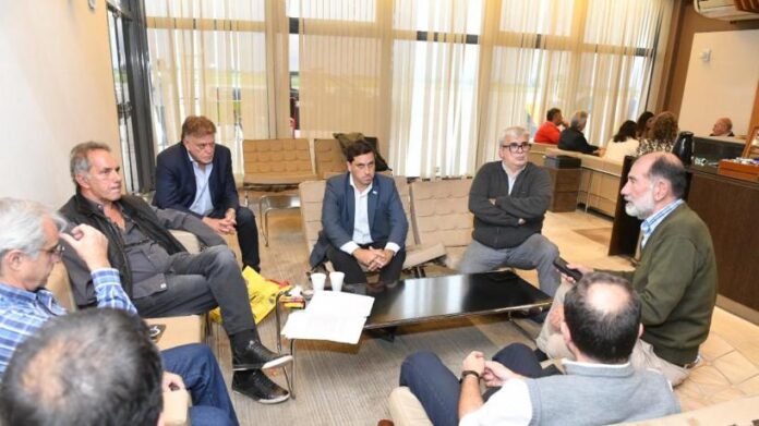 Scioli se reunió con Erroz y Montalván para organizar agenda