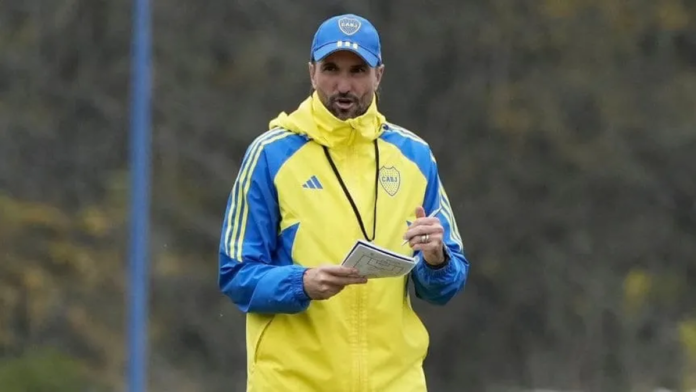 Diego Martínez entregó la lista de concentrados en Boca con