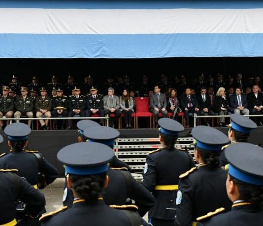 Jaldo encabezó el acto central por los 83 años del Instituto de Enseñanza de la Policía
