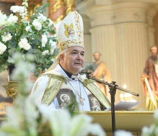 El Arzobispo brindó la homilía en un nuevo aniversario de la Independencia