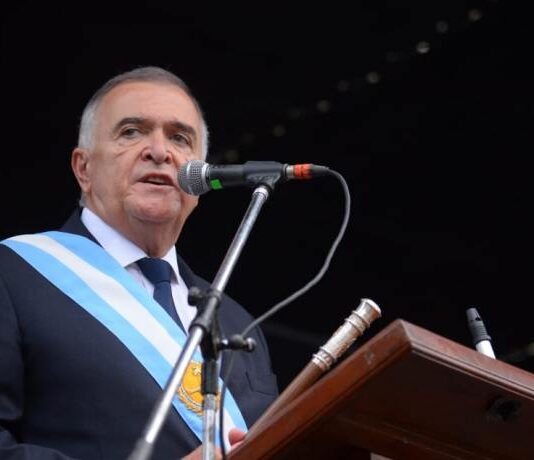 Jaldo está en Buenos Aires en una semana clave para la Ley Bases y el Acuerdo Fiscal