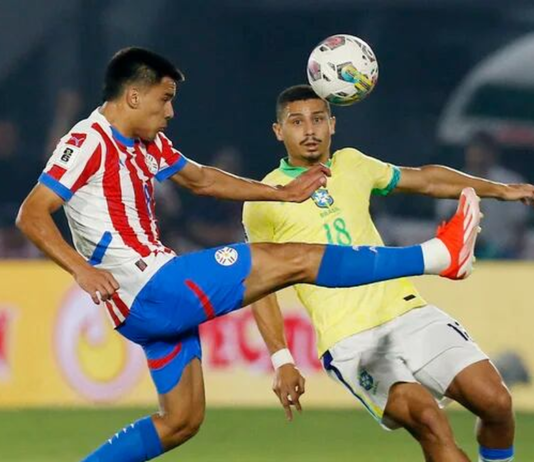 Con un golazo de Diego Gómez, Paraguay venció a Brasil