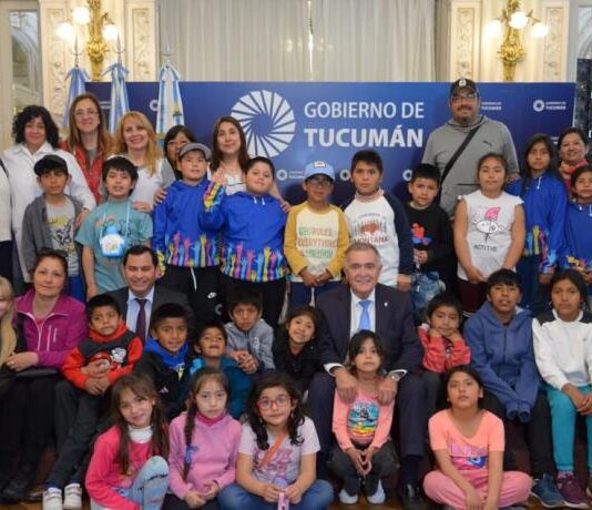 De los Valles Calchaquíes a San Miguel de Tucumán: “Agradecemos el cariño del Gobernador”