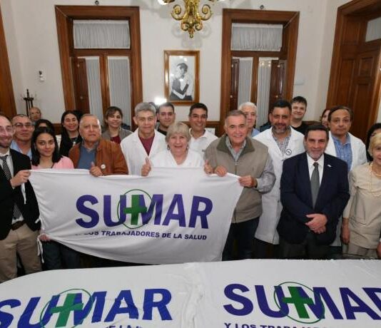 “Estamos firmando el acuerdo para garantizar la salud pública”