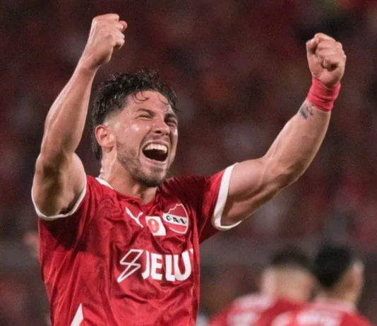 Bronca en Independiente porque Boca pretende a Loyola