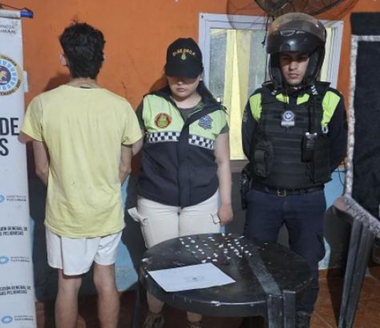 Lo atraparon con 50 ravioles de cocaína en la vía pública