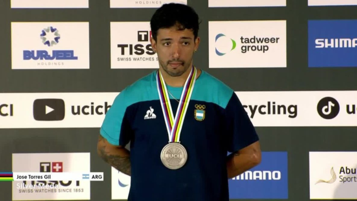 Maligno Torres se coronó subcampeón en el Campeonato Mundial de