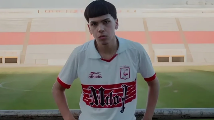 Deportivo Morón emitió un comunicado de apoyo al cantante Milo