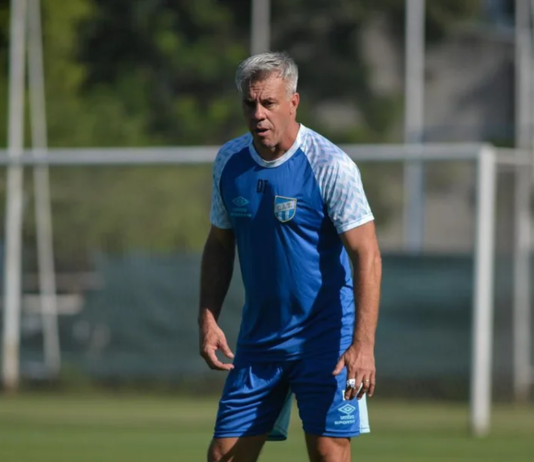 Lucas Pusineri inició su segundo ciclo en el Decano