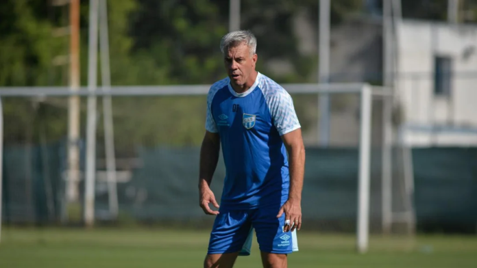 Lucas Pusineri inició su segundo ciclo en el Decano