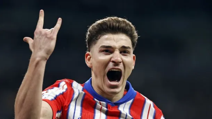 Con gol de Julián Alvarez, Atlético Madrid derrotó 2 a