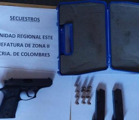 Secuestran un arma cuando rescataban a menores que sufrían maltrato