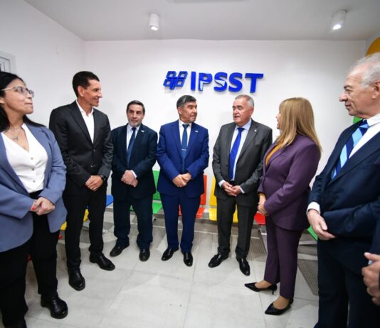 Jaldo inauguró nuevos consultorios en el IPSST que beneficiarán a 350 mil afiliados Jaldo inauguró nuevos consultorios en el IPSST que beneficiarán a 350 mil afiliados