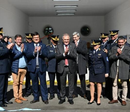 Recuperan e inauguran un taller clave para el mantenimiento del parque automotor policial
