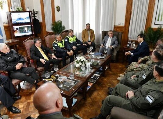 Jaldo refuerza el vínculo de Tucumán con las fuerzas federales
