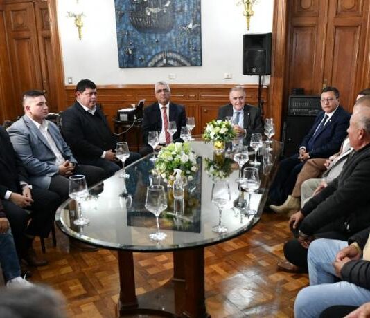 El Gobierno interviene ante el conflicto por los despidos en el ingenio Bella Vista