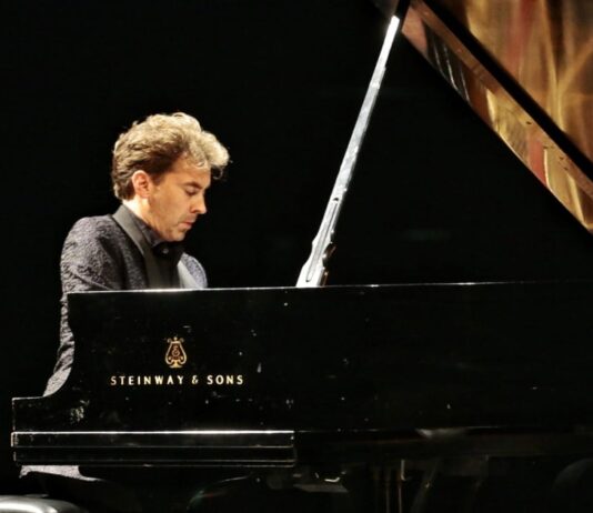 Goran Filipec se presenta esta noche en el Teatro San Martín en homenaje a Liszt